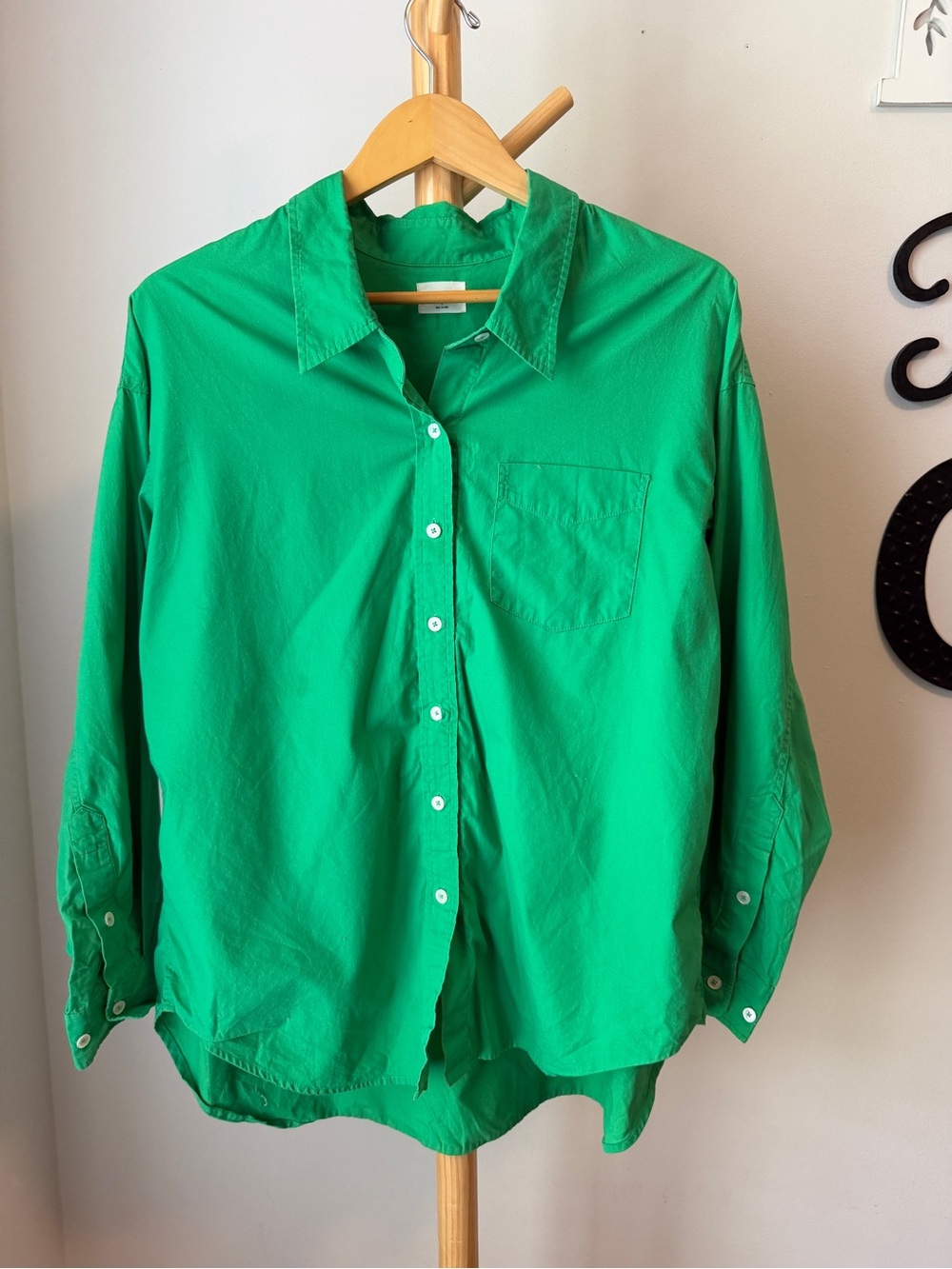 Aritzia Wilfred Free Poplin Relaxed Fit Green Cotton Button Up Shirt Size Small